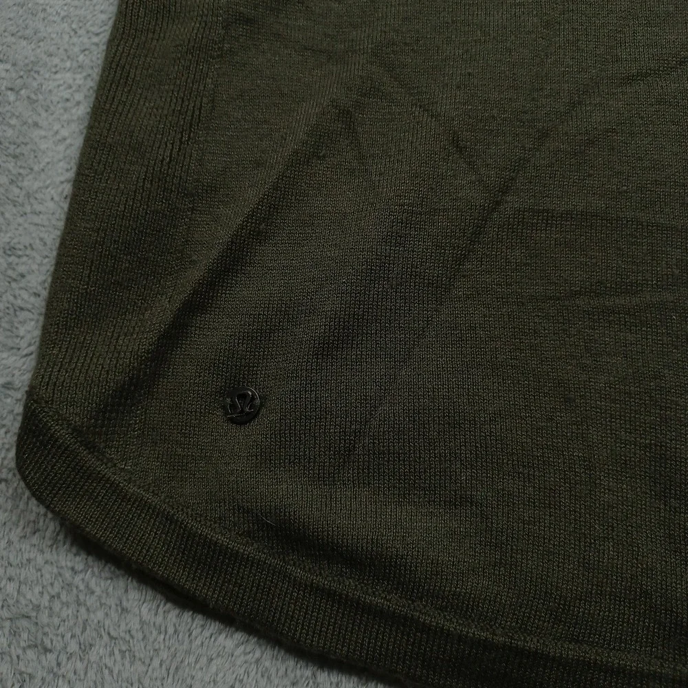 Lululemon‎ Sweater Womens 2 Green Merino Wool Pullover Logo Casual Knit